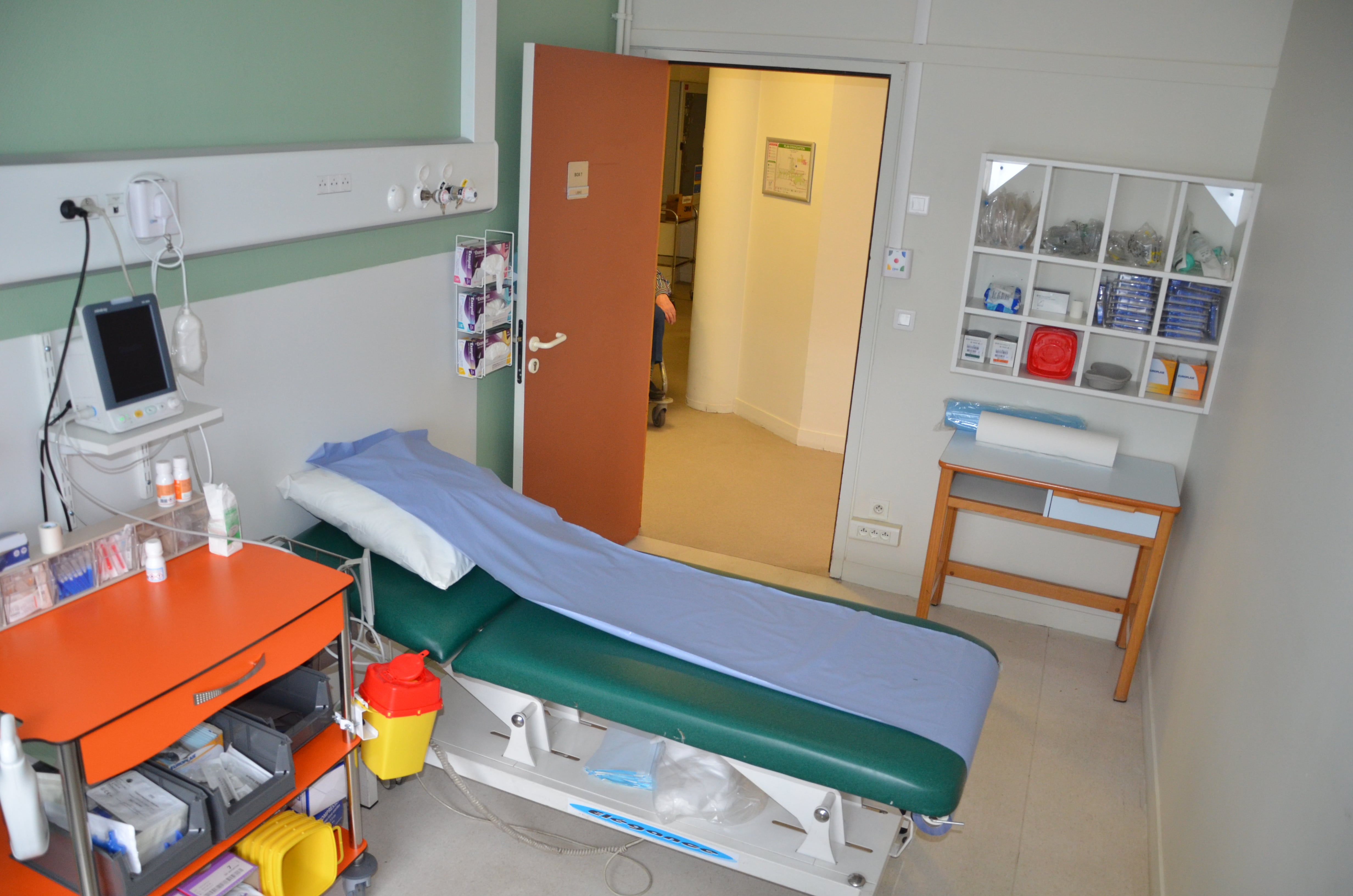 DSC_4399 HDJ Salle de prelevement-min (2)